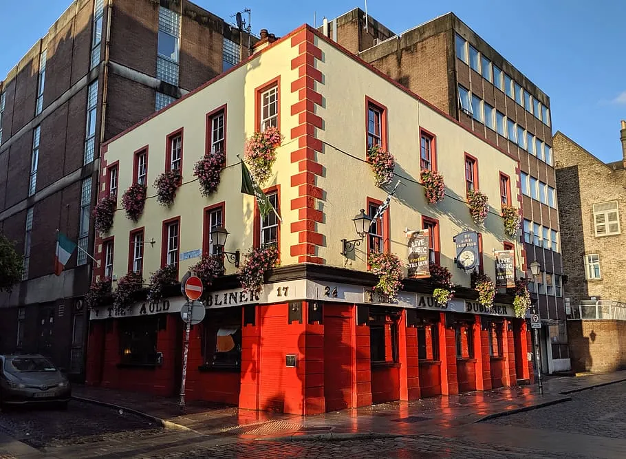 Dublin Sights and Pints Walking Tour